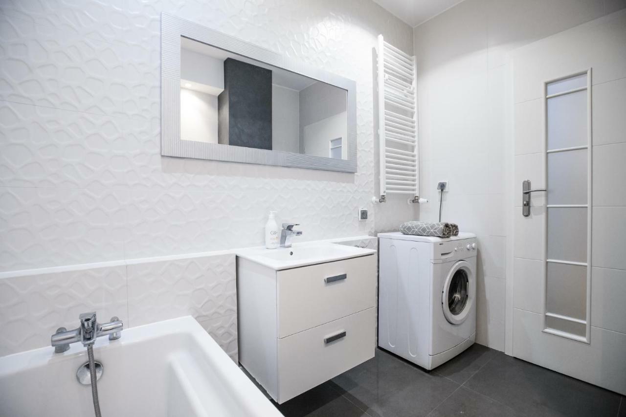 Star4You Apartments Breslavia Exterior foto